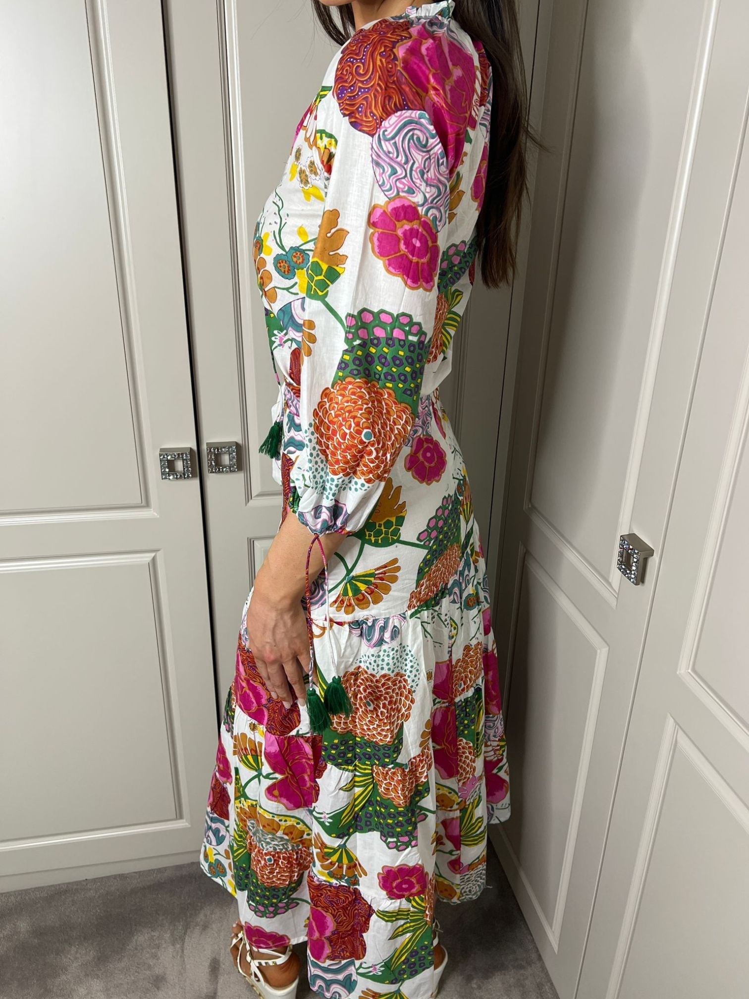 'BEACH TO BAR' SKIRT WHITE EXOTIC FLOWER